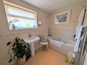 Photo 15- click for photo gallery